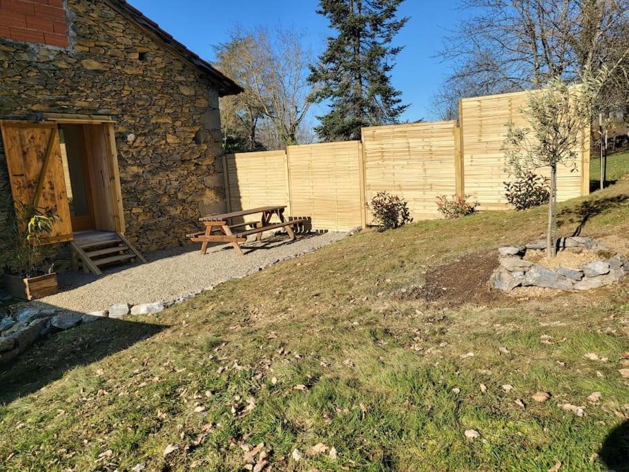Cier De Riviere "Les Cerfs" Apartment Exterior photo