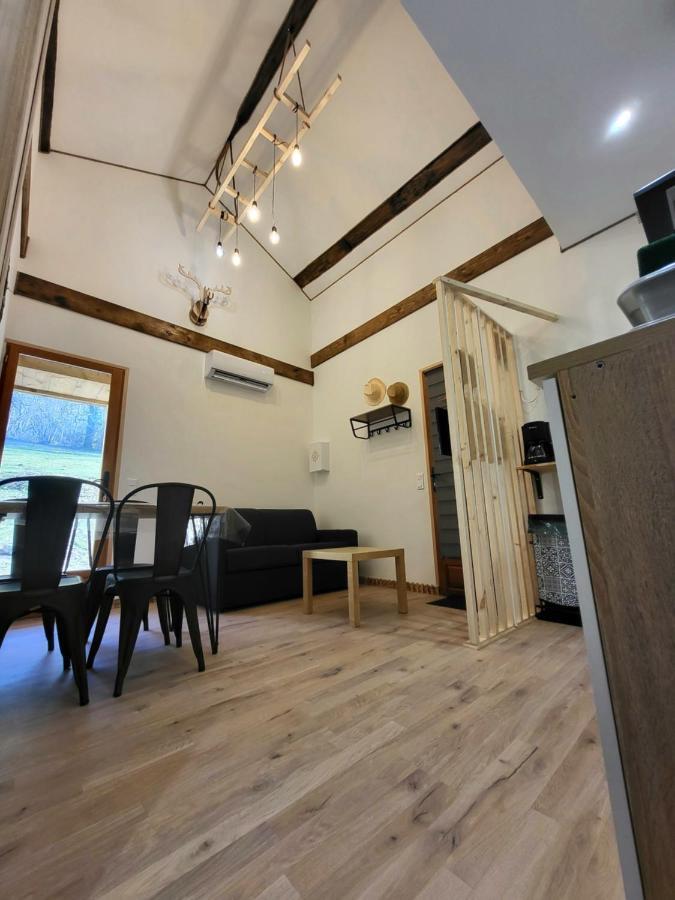 Cier De Riviere "Les Cerfs" Apartment Exterior photo